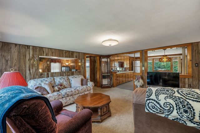 28 Salmon Falls Road, Rochester, NH 03868