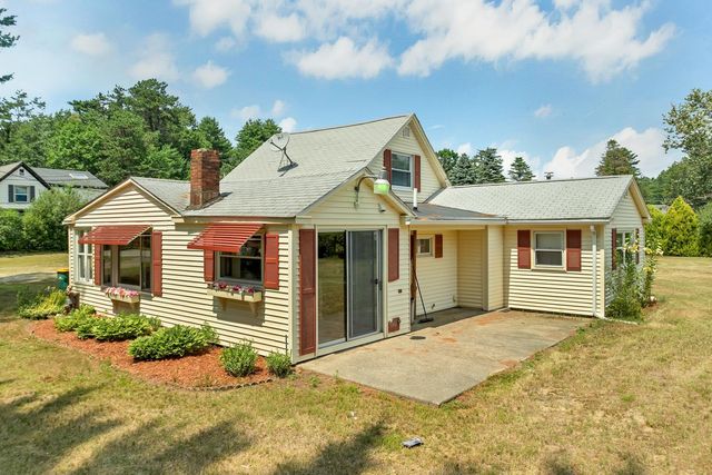 28 Salmon Falls Road, Rochester, NH 03868