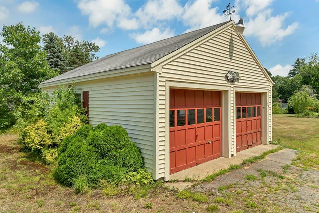 28 Salmon Falls Road, Rochester, NH 03868