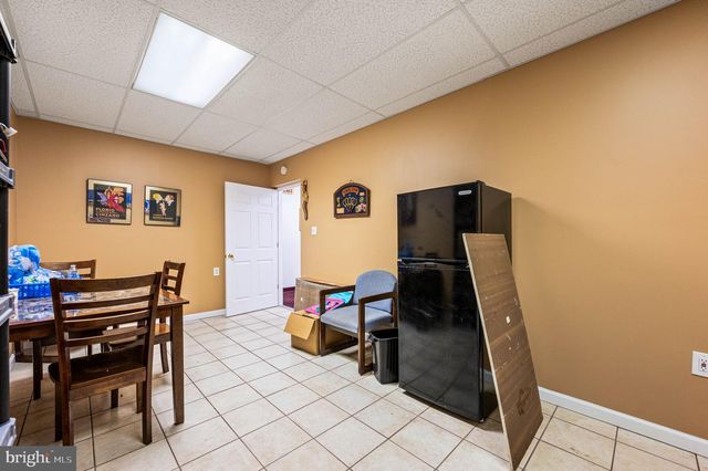 15 E WOODLAND AVE, Springfield, PA 19064