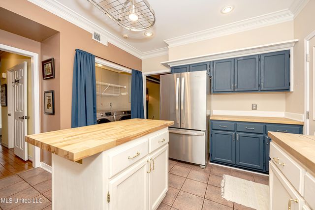 2103 Lindhridge Drive, Gulfport, MS 39507