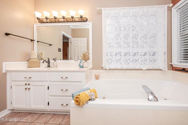 2103 Lindhridge Drive, Gulfport, MS 39507