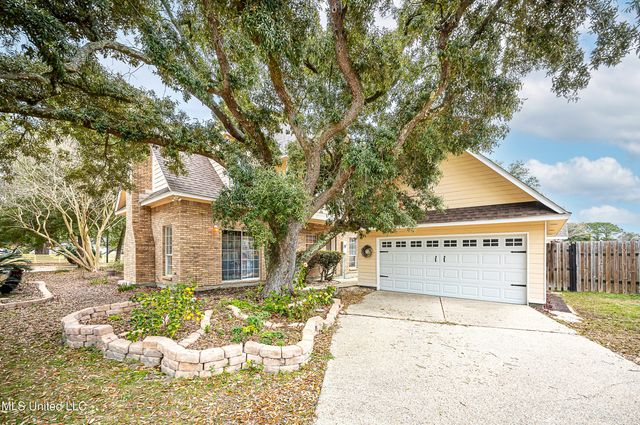 2103 Lindhridge Drive, Gulfport, MS 39507