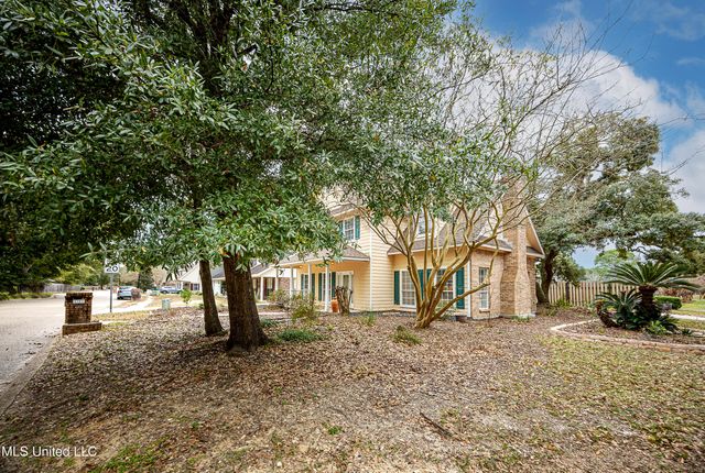 2103 Lindhridge Drive, Gulfport, MS 39507