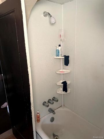 15321 Sorrento Street, Detroit, MI 48227