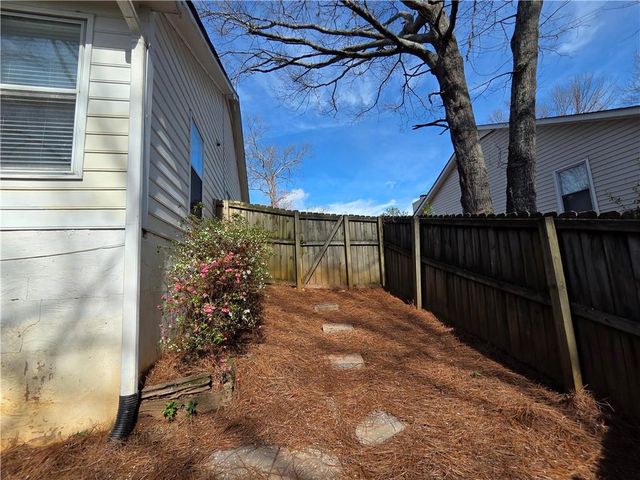 1834 Cooper Lake Drive SE, Smyrna, GA 30080