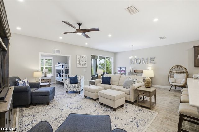 2509 SW 32nd ST, Cape Coral, FL 33914