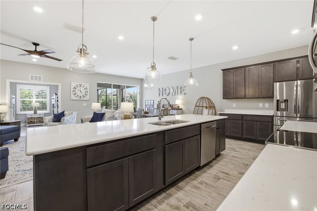 2509 SW 32nd ST, Cape Coral, FL 33914