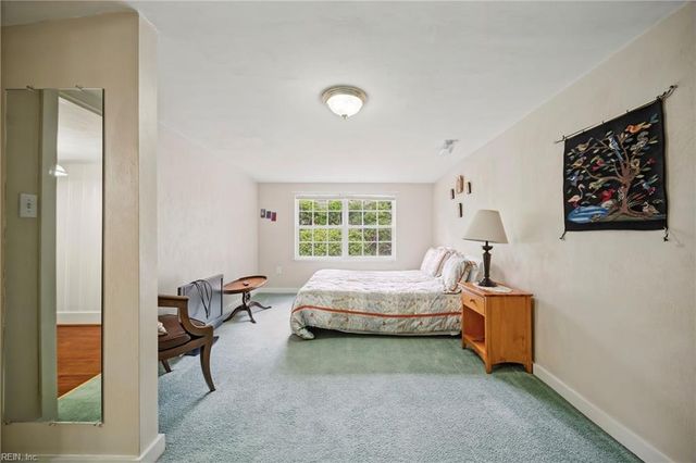 214 Sir Oliver RD, Norfolk, VA 23505