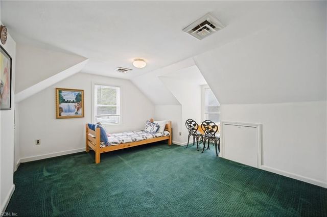 214 Sir Oliver RD, Norfolk, VA 23505