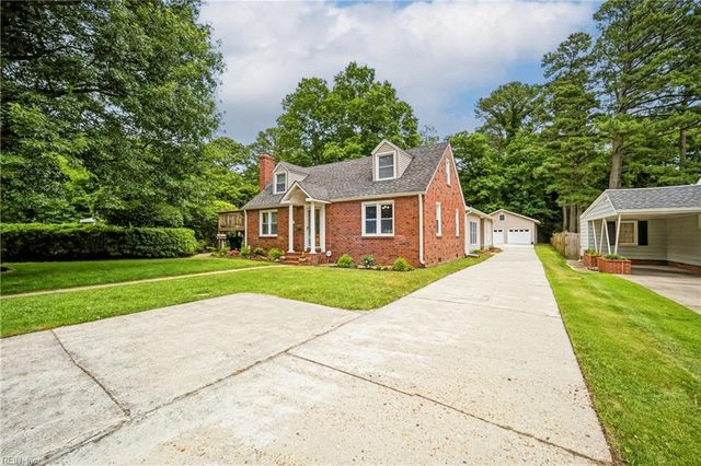 214 Sir Oliver RD, Norfolk, VA 23505