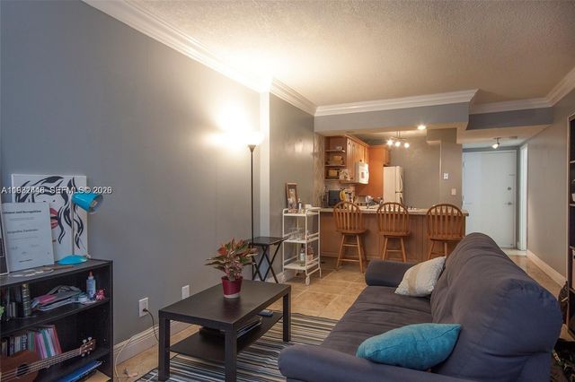 1455 N Treasure Dr 5E, North Bay Village, FL 33141