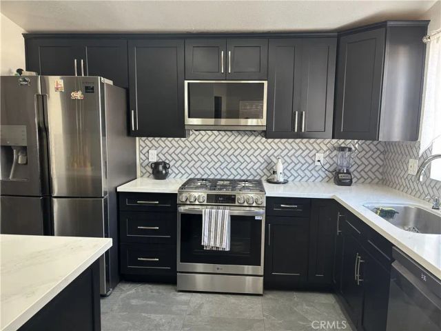 29021 Bouquet Canyon 296, Saugus, CA 91390