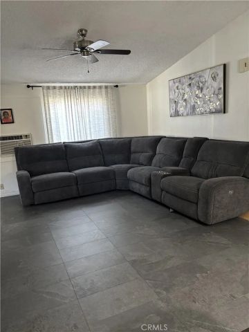 29021 Bouquet Canyon 296, Saugus, CA 91390