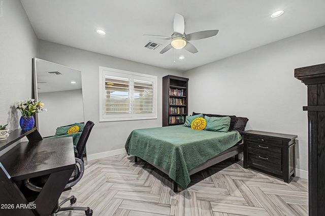 5202 N 196TH Avenue, Litchfield Park, AZ 85340