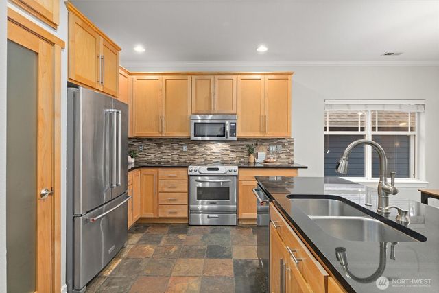 18592 Rainier View Road SE, Monroe, WA 98272