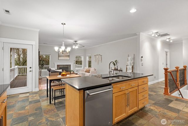 18592 Rainier View Road SE, Monroe, WA 98272