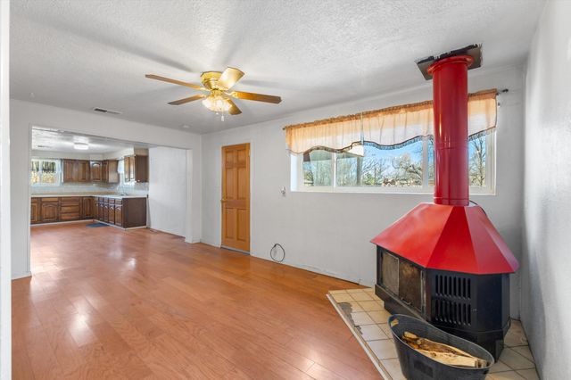 225 Mockingbird Lane, Corrales, NM 87048