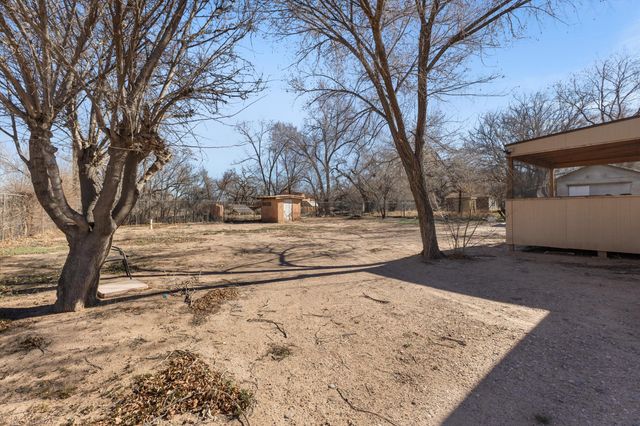 225 Mockingbird Lane, Corrales, NM 87048