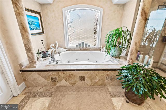 8071 WINDSOR DR, King George, VA 22485