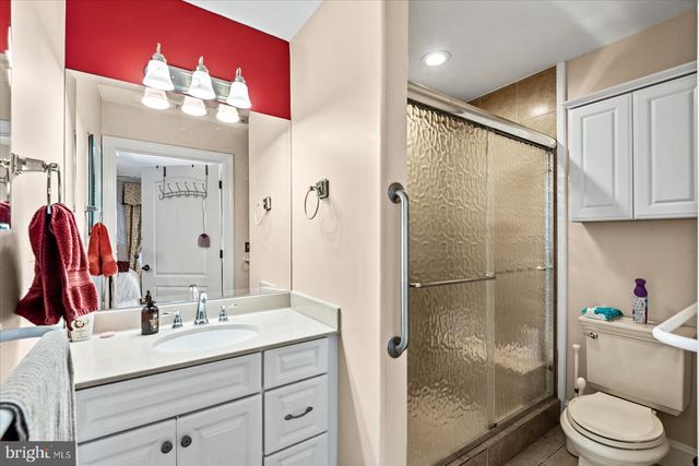 8071 WINDSOR DR, King George, VA 22485