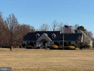 8071 WINDSOR DR, King George, VA 22485