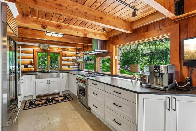 10343 County Road KP Road, Mazomanie, WI 53560