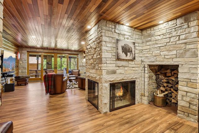 10343 County Road KP Road, Mazomanie, WI 53560