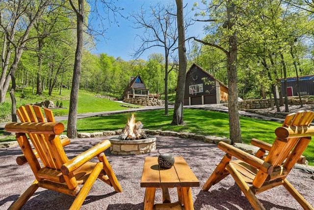 10343 County Road KP Road, Mazomanie, WI 53560
