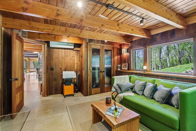 10343 County Road KP Road, Mazomanie, WI 53560