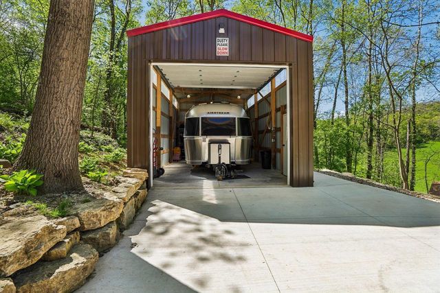 10343 County Road KP Road, Mazomanie, WI 53560