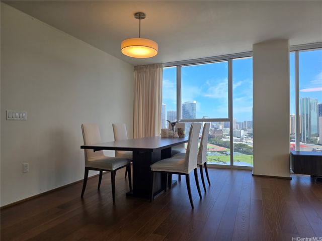 888 Kapiolani Boulevard 2105, Honolulu, HI 96813