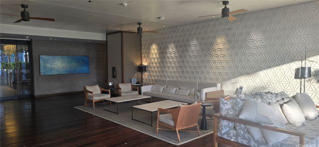 888 Kapiolani Boulevard 2105, Honolulu, HI 96813