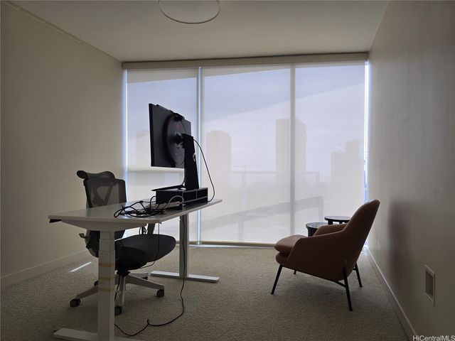 888 Kapiolani Boulevard 2105, Honolulu, HI 96813