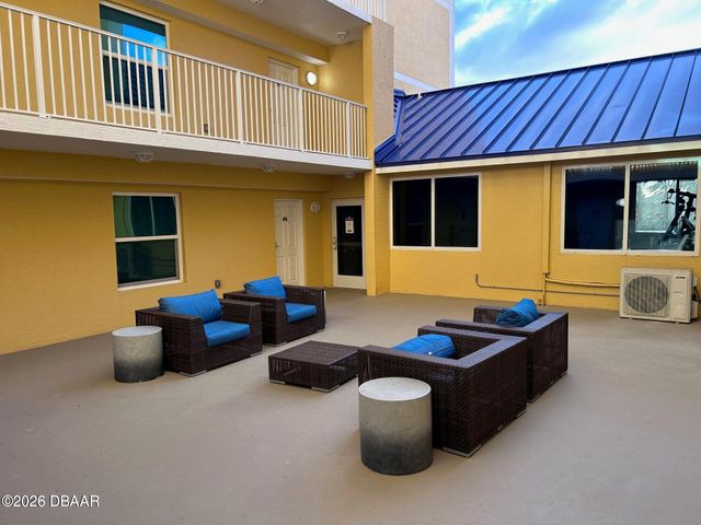 3721 S Atlantic Ave Unit 105, Daytona Beach Shores, FL 32118