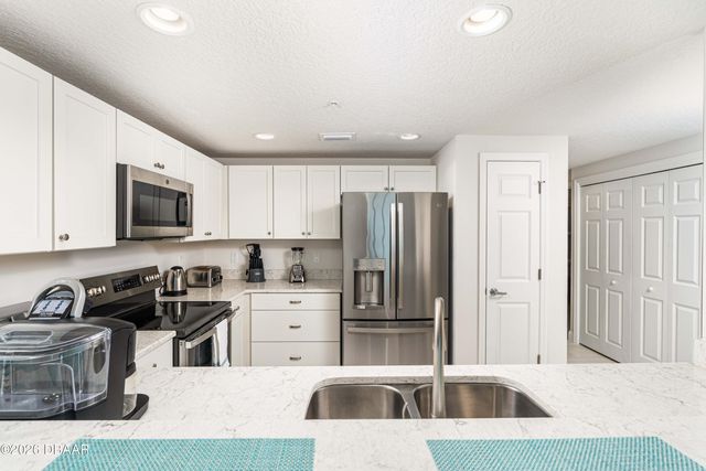 3721 S Atlantic Ave Unit 105, Daytona Beach Shores, FL 32118