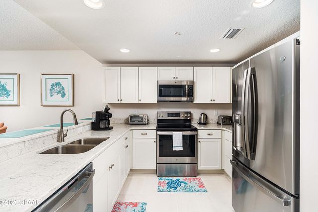 3721 S Atlantic Ave Unit 105, Daytona Beach Shores, FL 32118