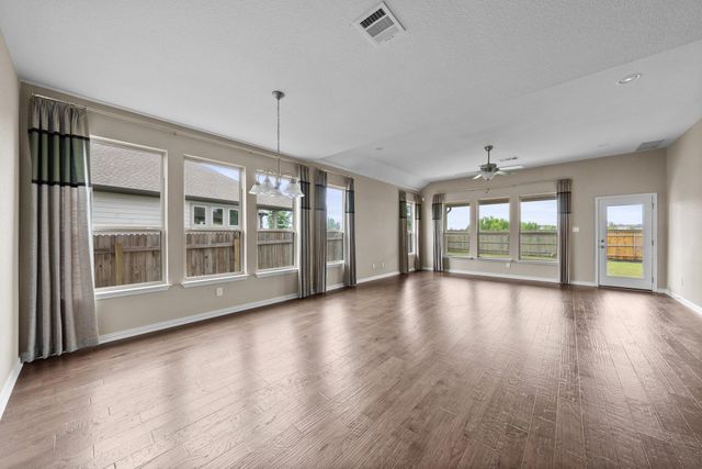 202 Westfield ST, Hutto, TX 78634