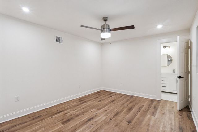 5301 BARNETT PLACE, Orlando, FL 32808