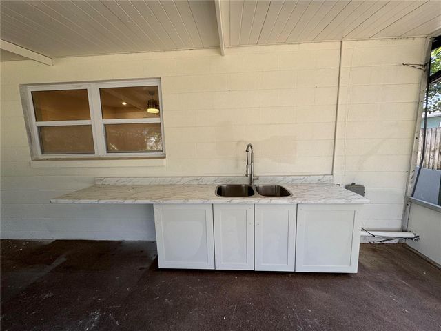 5301 BARNETT PLACE, Orlando, FL 32808