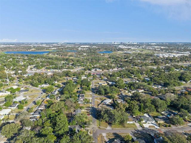 5301 BARNETT PLACE, Orlando, FL 32808