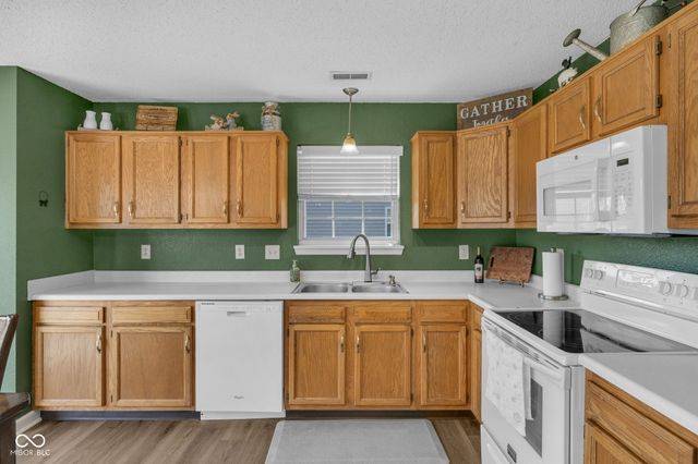 53 Morse Circle, Pittsboro, IN 46167