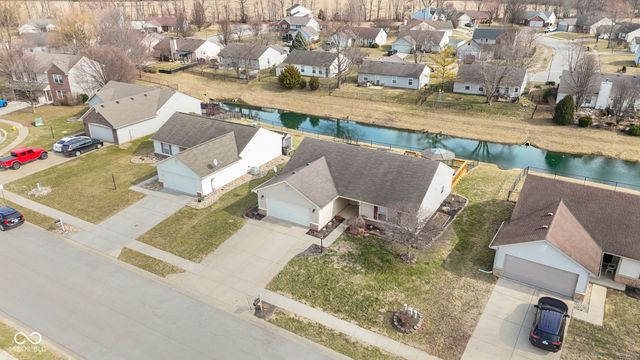 53 Morse Circle, Pittsboro, IN 46167