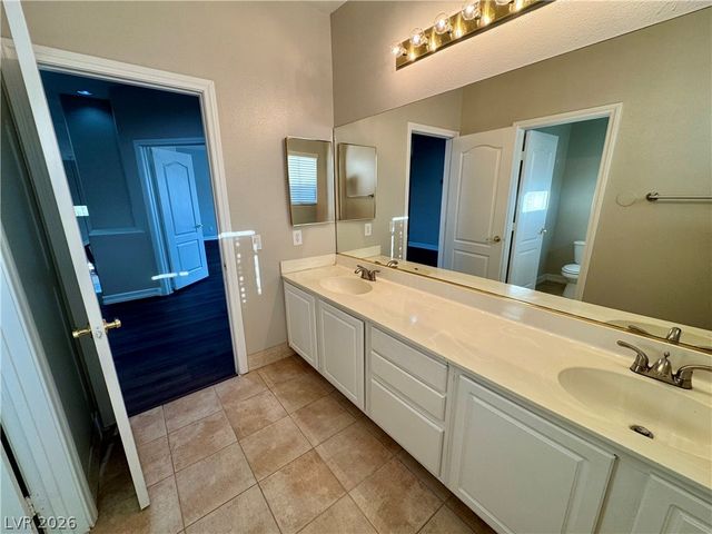 6586 West Diablo Drive, Las Vegas, NV 89118