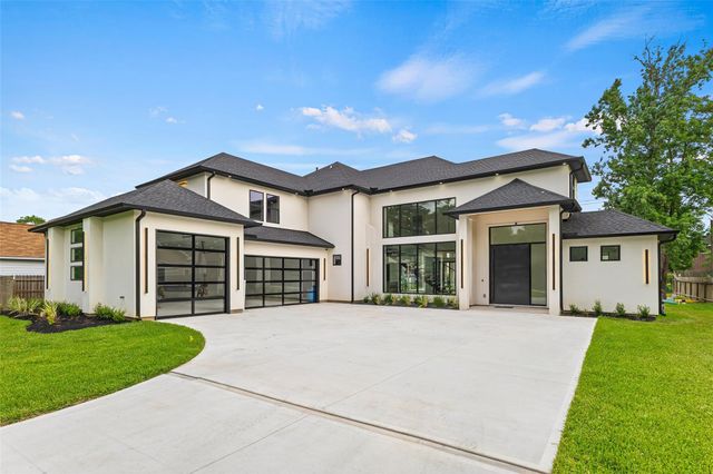 5907 Weisinger Dr, Magnolia, TX 77354