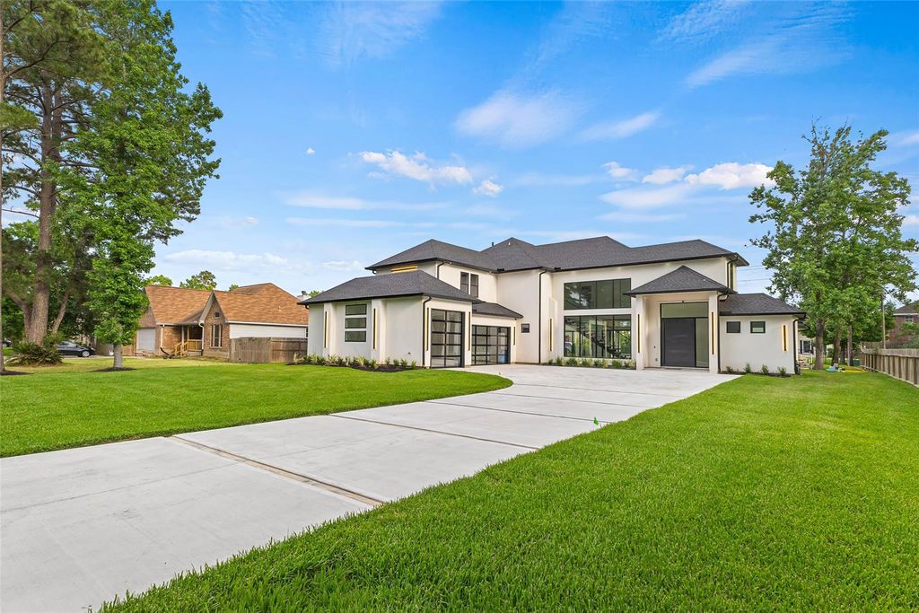 5907 Weisinger Dr, Magnolia, TX 77354