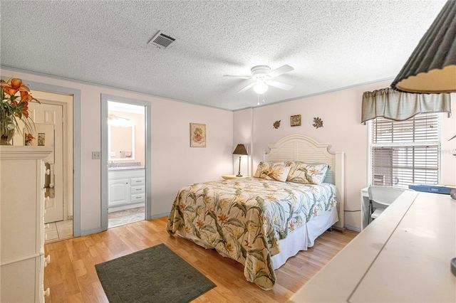 1732 MAGNOLIA AVENUE, The Villages, FL 32159