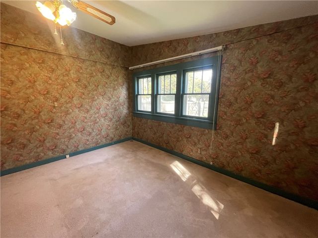 620 N Miller Street, Clarksville, AR 72830