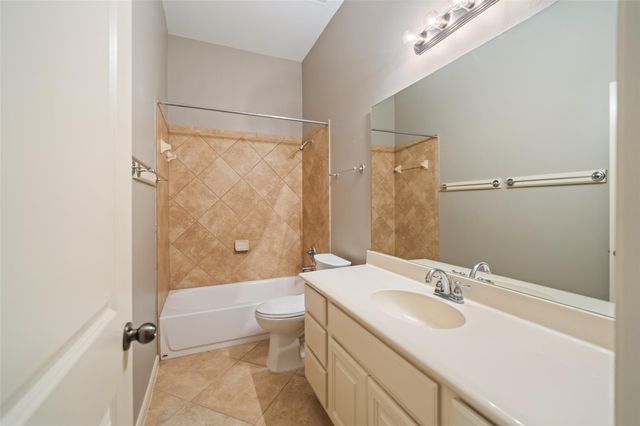 2818 Red Maple Drive, Katy, TX 77494