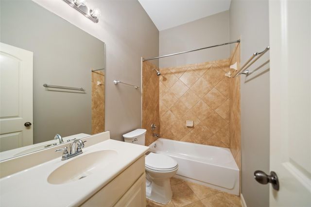 2818 Red Maple Drive, Katy, TX 77494